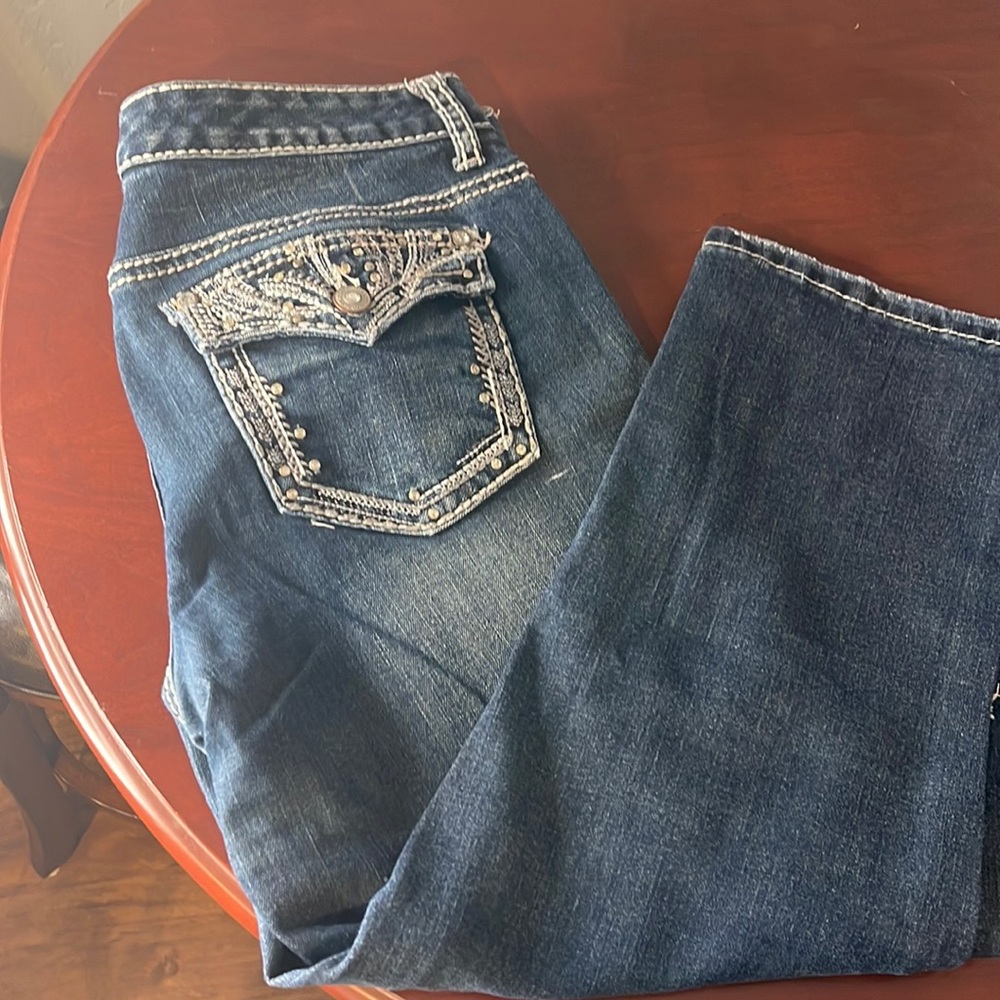 Maurice’s 9/10 capris